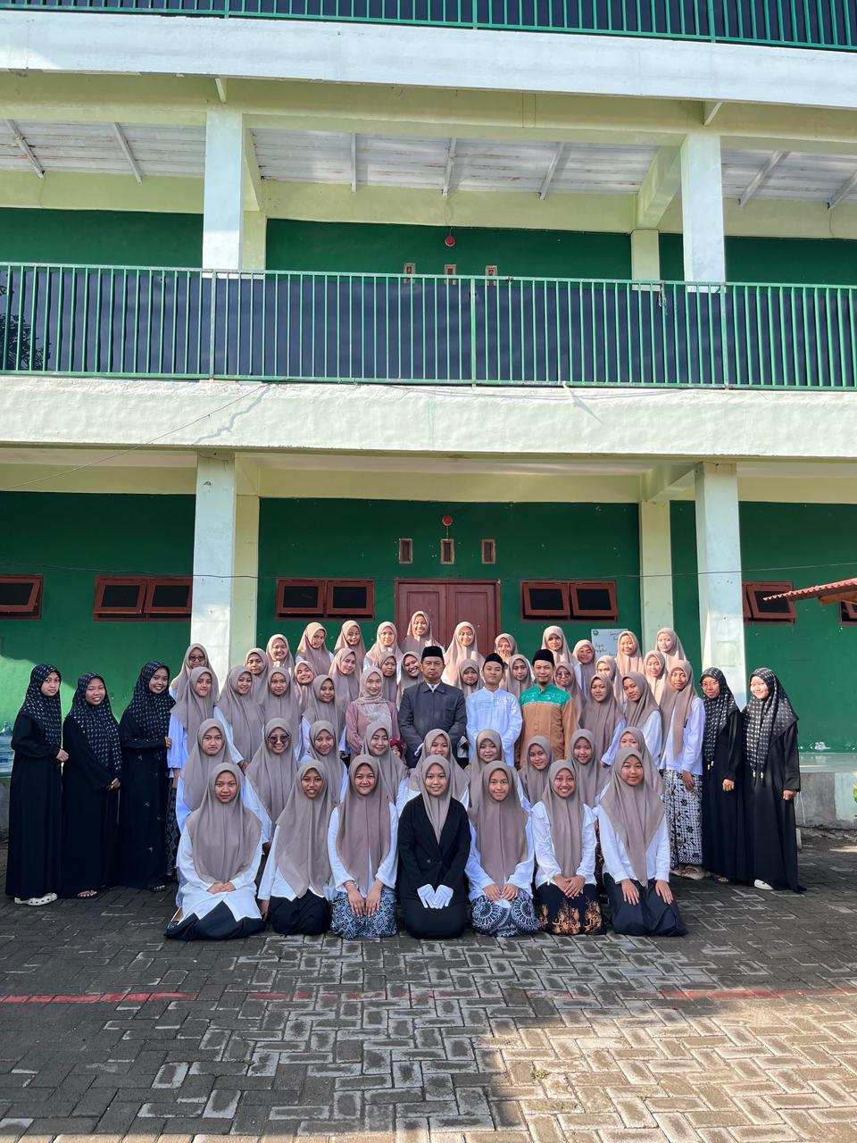 KELUARGA BESAR PPHQ KAMPUNG INGGRIS 